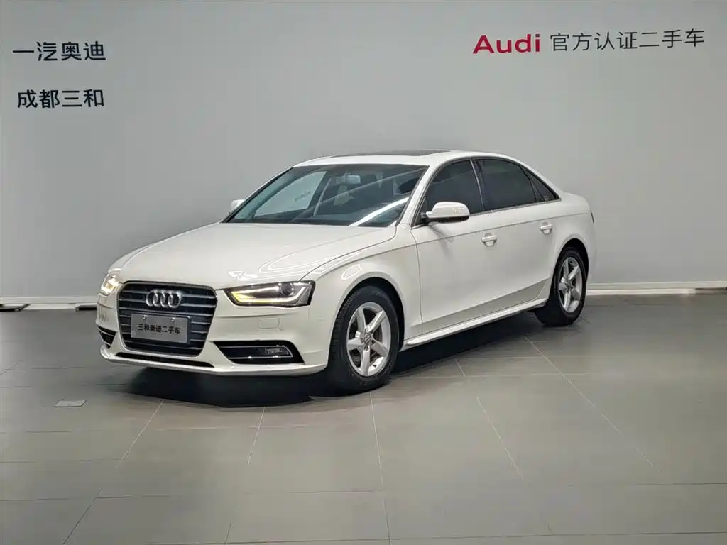 Audi A4L 2015