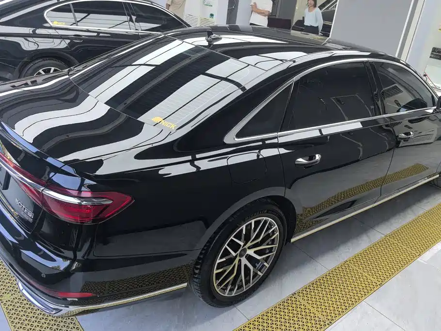 Audi A8 — миниатюра 3