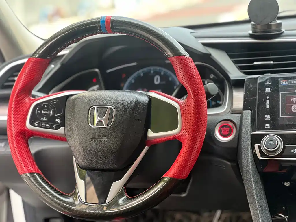 Honda Civic — миниатюра 5