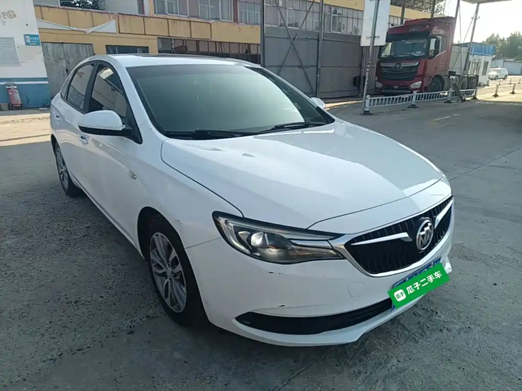 Buick Excelle — миниатюра 4
