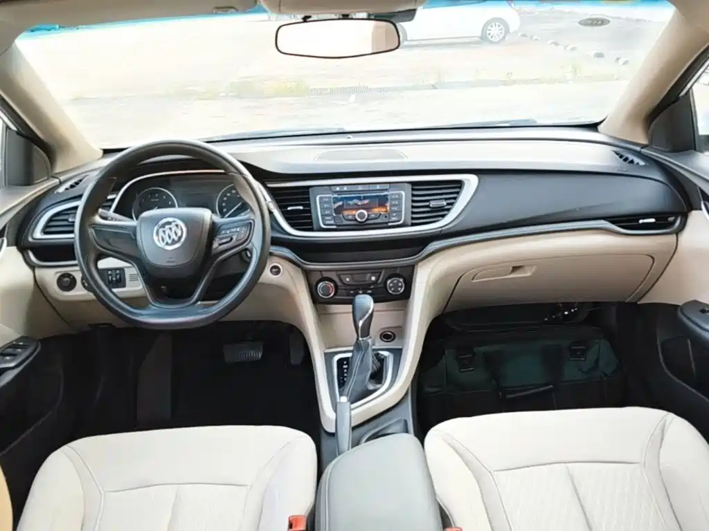 Buick Excelle — миниатюра 10