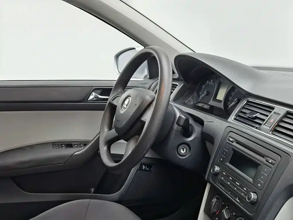 Skoda Rapid — миниатюра 22