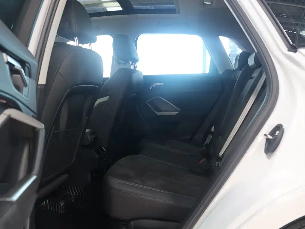 Audi Q3 — миниатюра 9