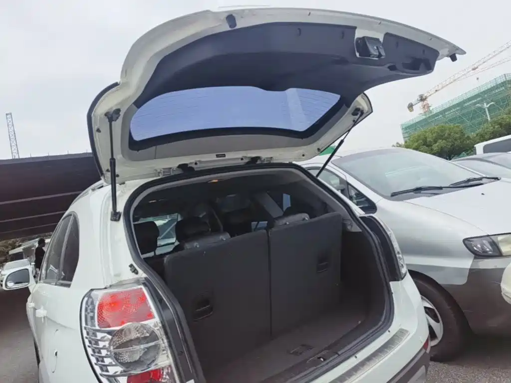Chevrolet Captiva — миниатюра 19