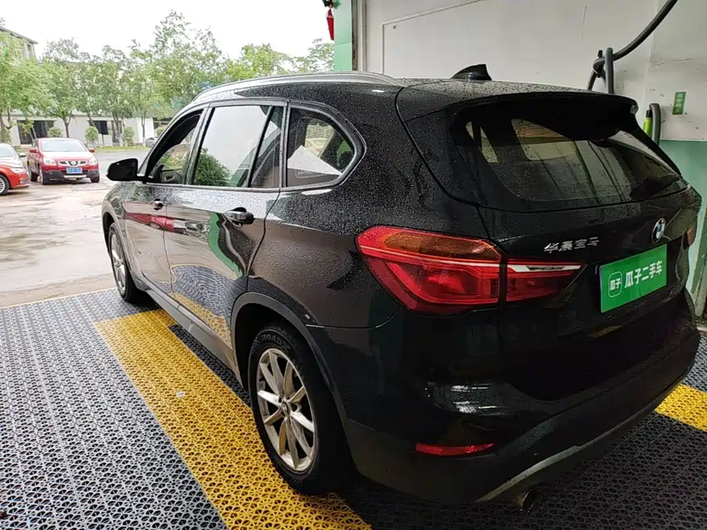BMW X1 — миниатюра 5