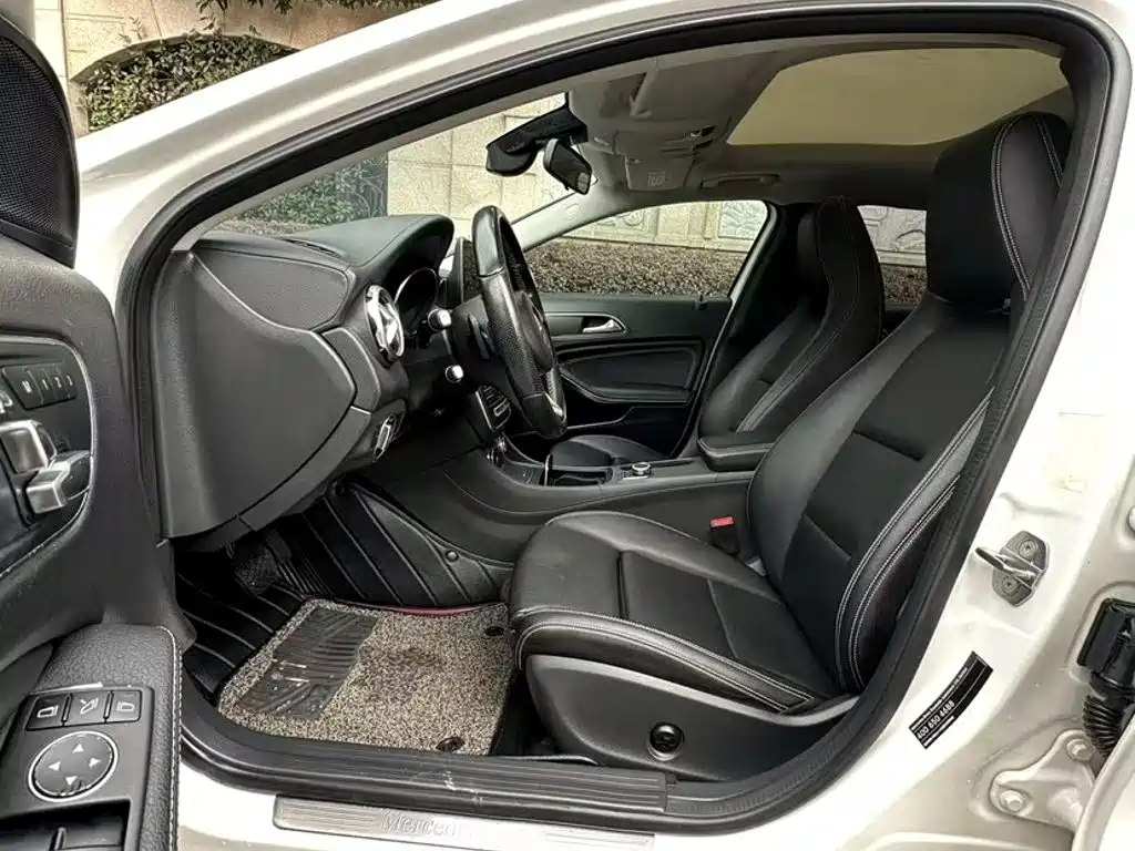 Mercedes-Benz GLA — миниатюра 20