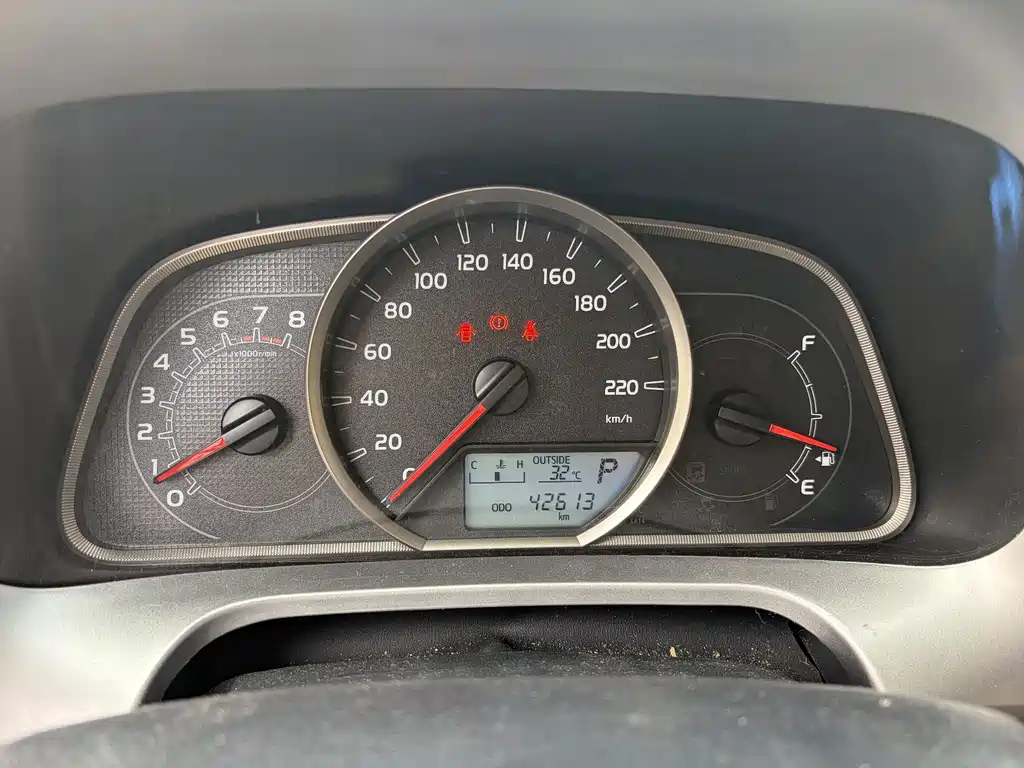 Toyota RAV4 — миниатюра 12
