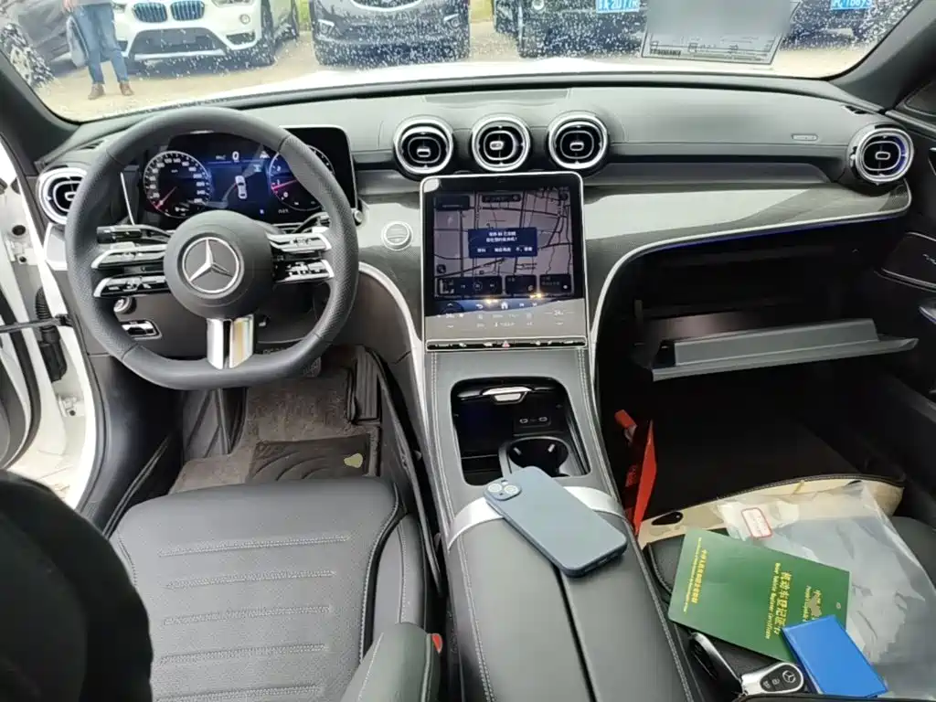 Mercedes-Benz C-Class — миниатюра 10