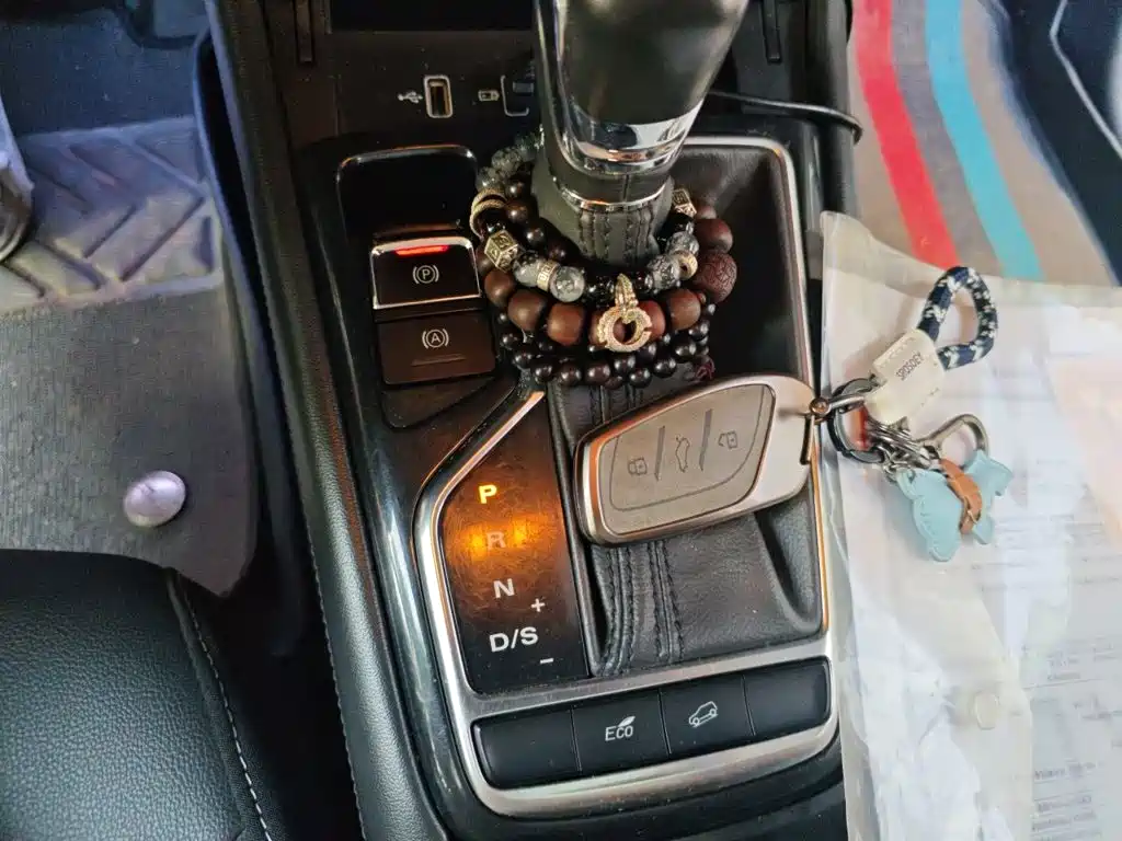 Roewe RX3 — миниатюра 15
