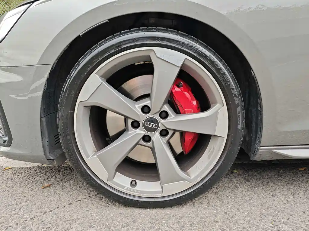 Audi S4 — миниатюра 33