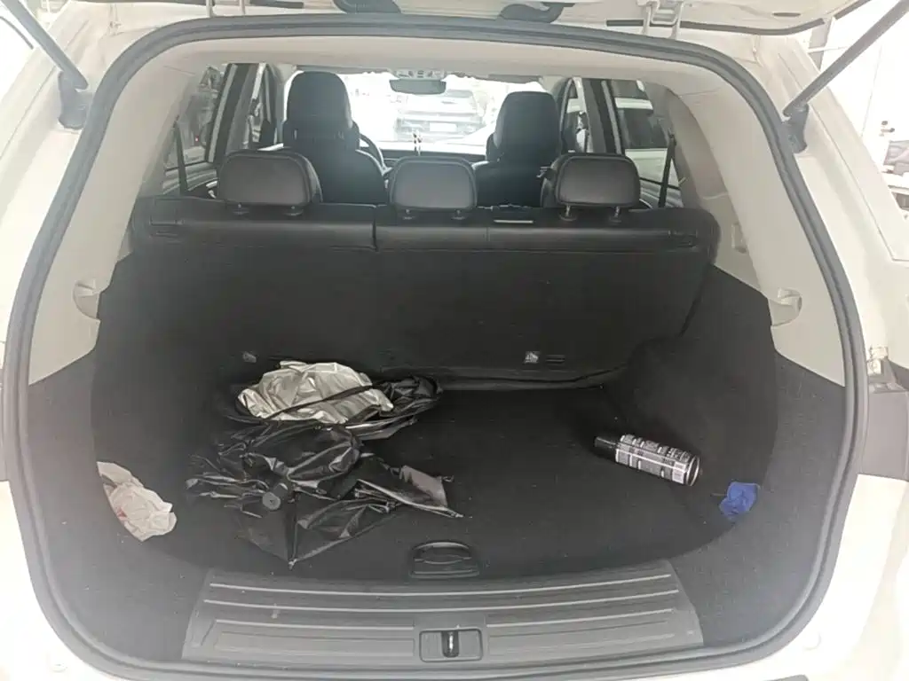 Roewe RX5 — миниатюра 19