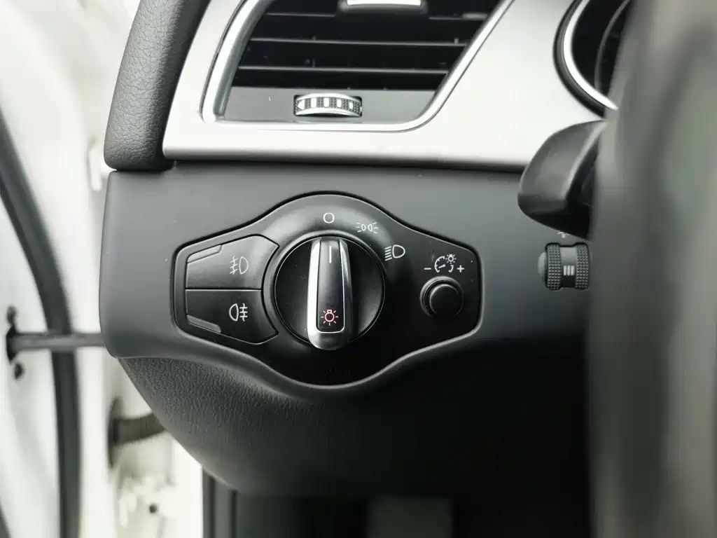 Audi A4L — миниатюра 21