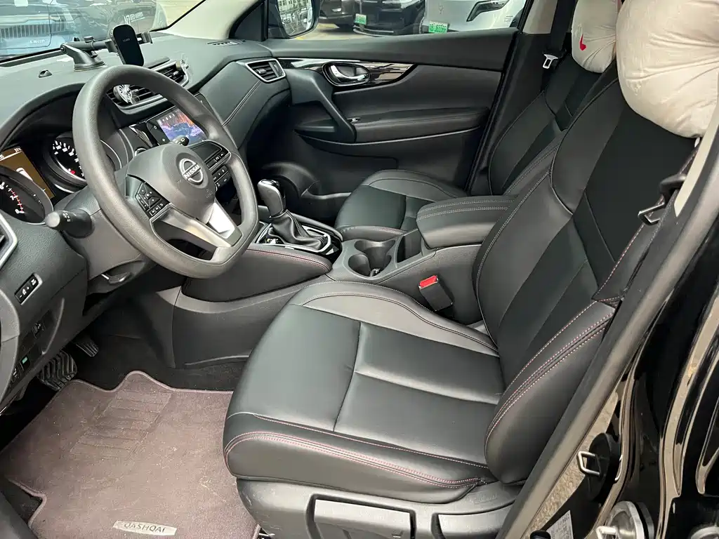 Nissan Qashqai — миниатюра 4