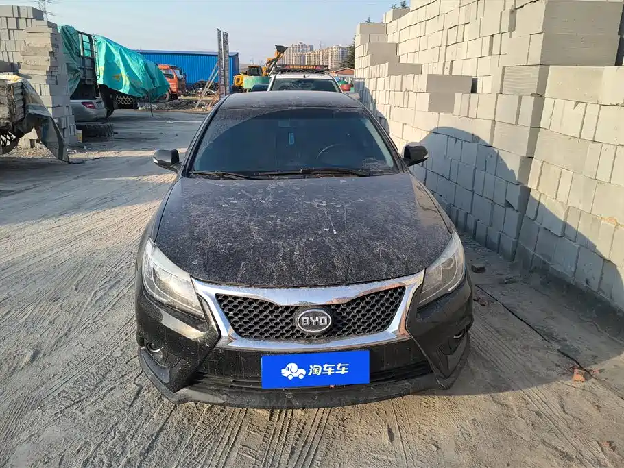 BYD G6
