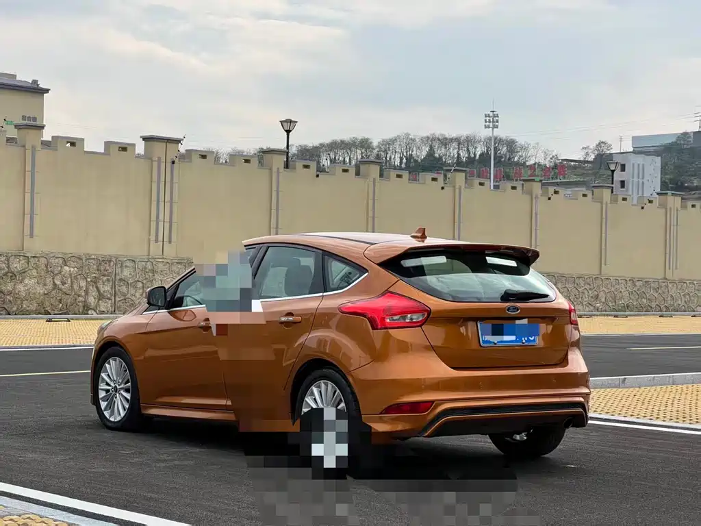 Ford Focus — миниатюра 7