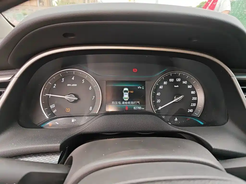 Buick Excelle — миниатюра 13