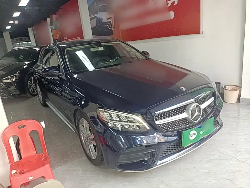 Mercedes-Benz C-Class — миниатюра 4
