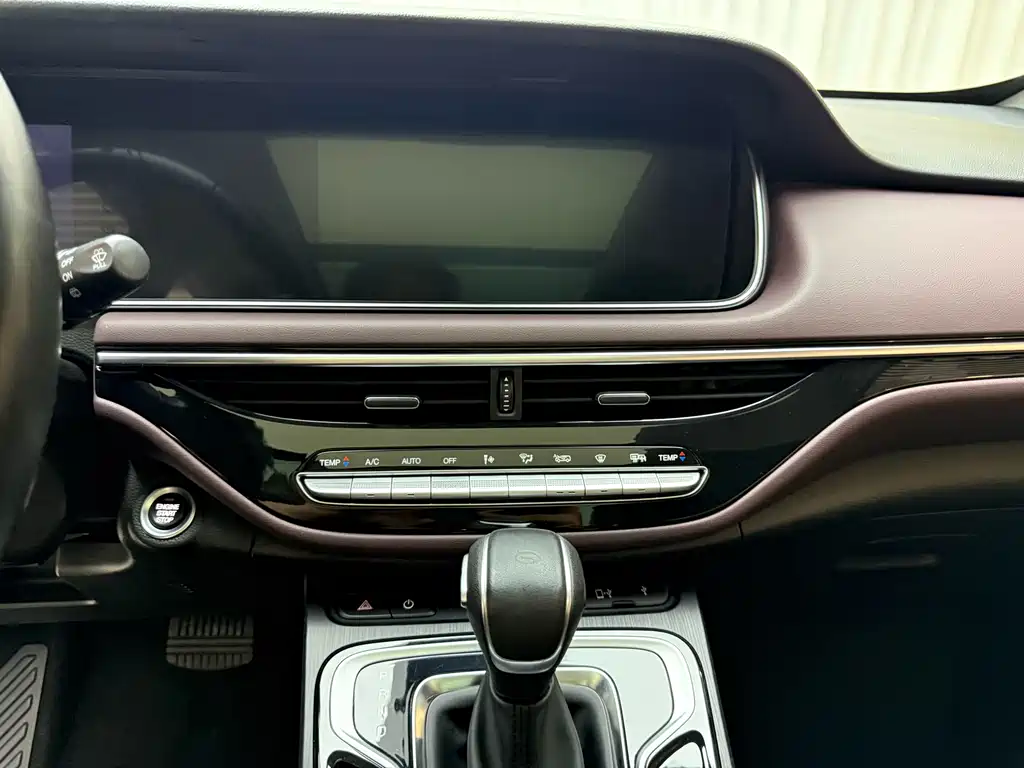 GAC Motor Trumpchi M6 — миниатюра 9
