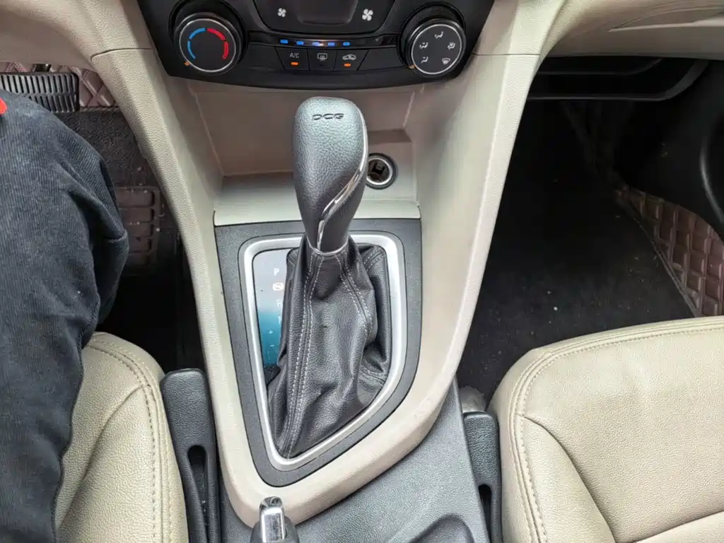 Buick Excelle — миниатюра 14