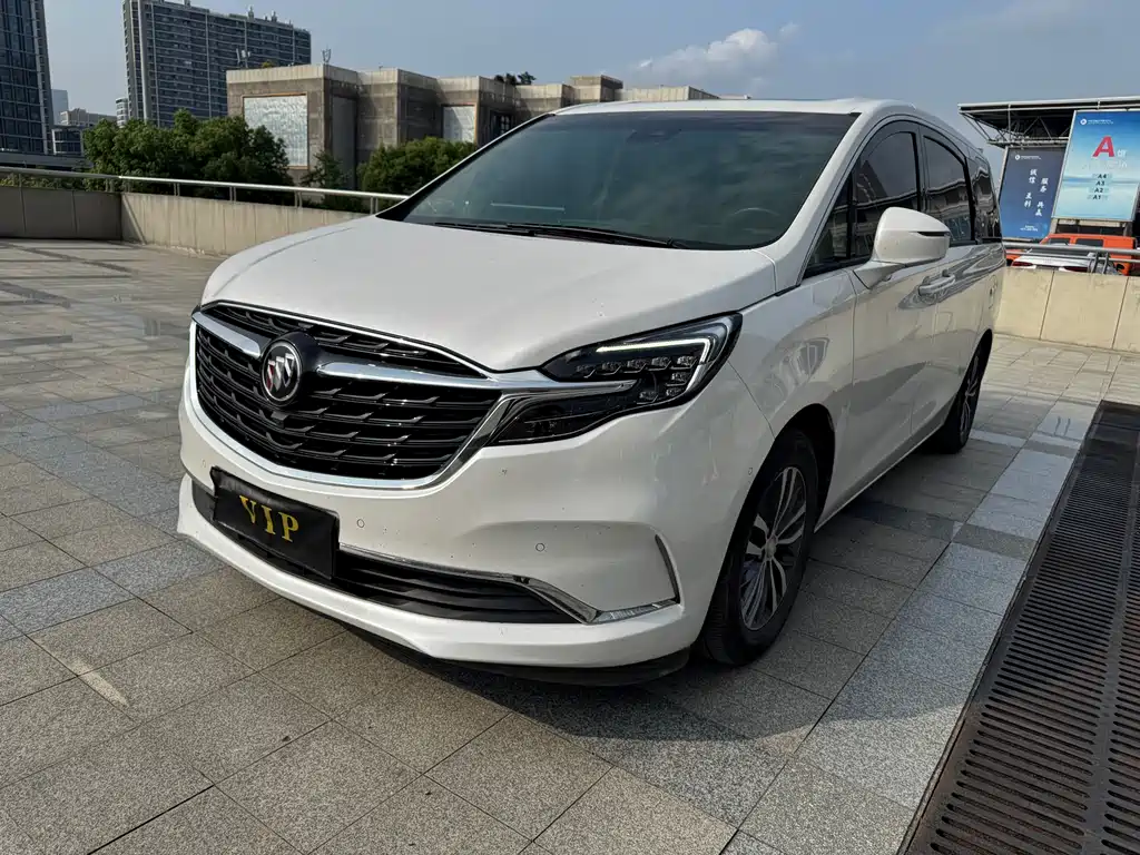 Buick GL8 2021