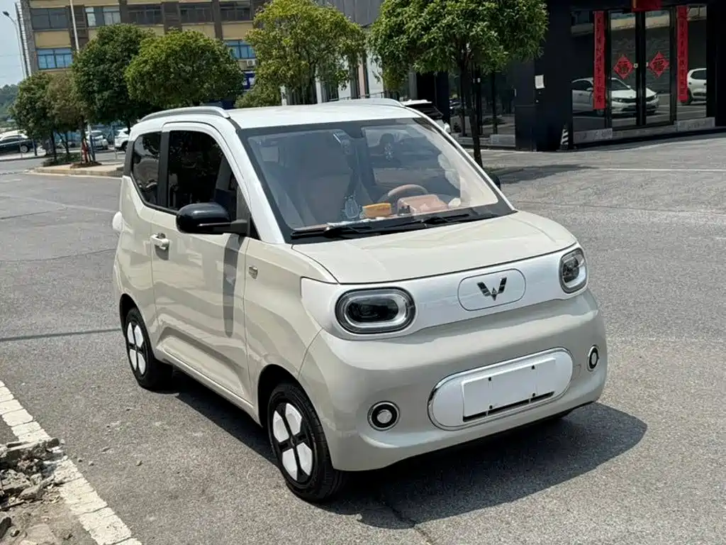 Wuling MINIEV — миниатюра 3