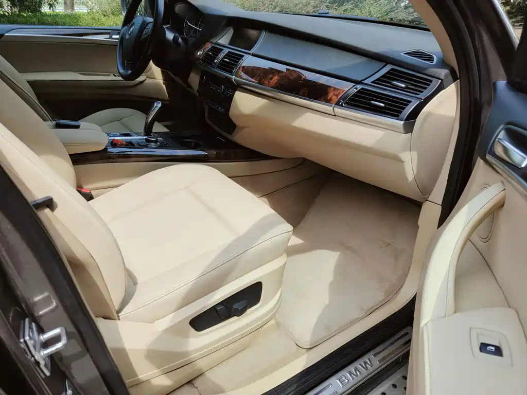 BMW X5 (Import) — миниатюра 13