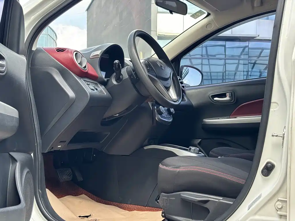 Changan BenBen — миниатюра 4