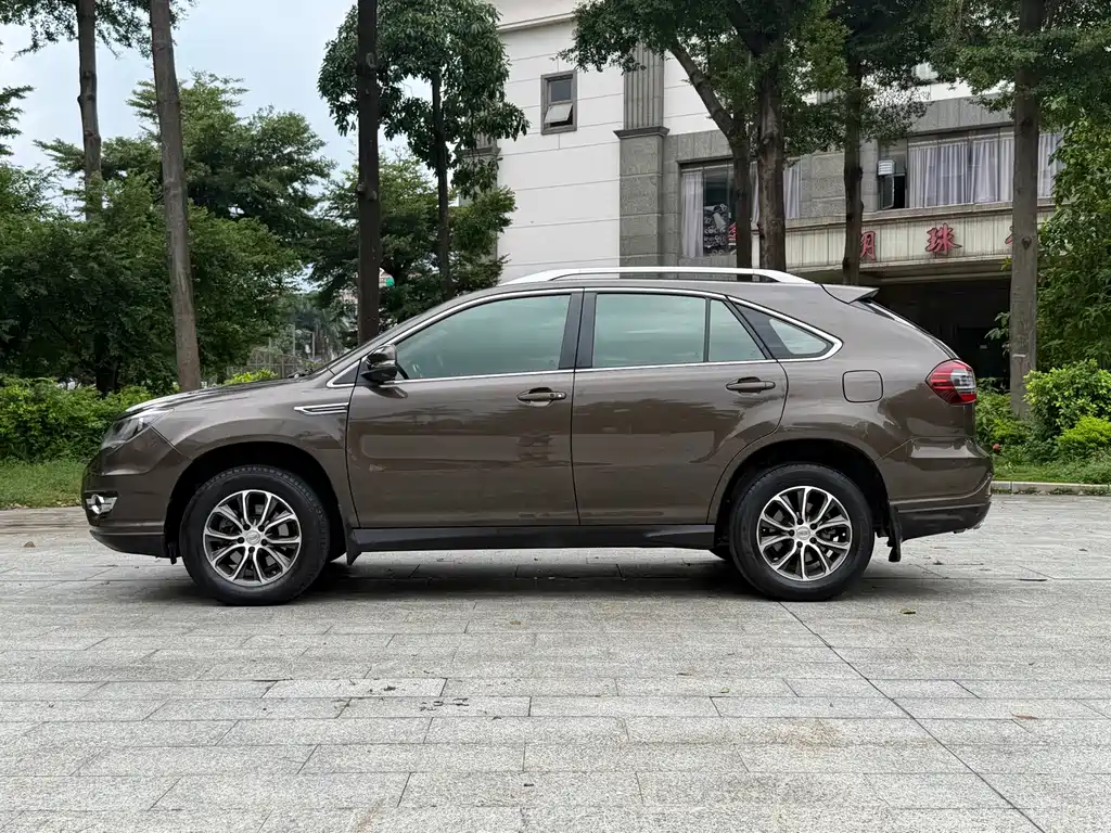 BYD S7 — миниатюра 4