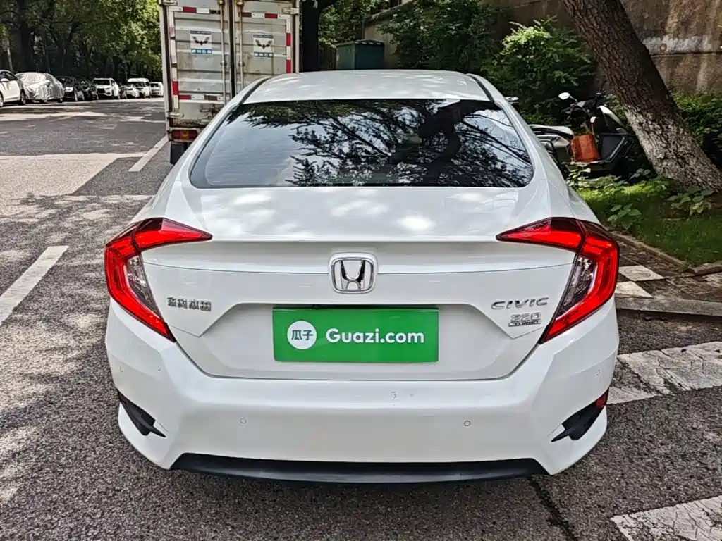 Honda Civic — миниатюра 6