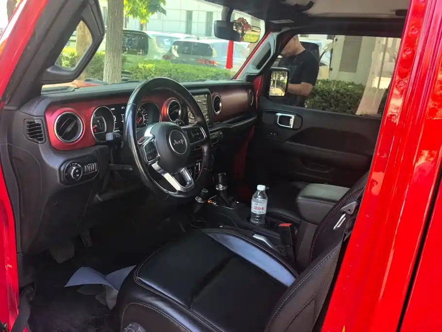Jeep Wrangler — миниатюра 9