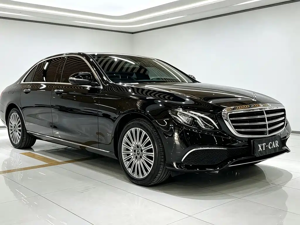 Mercedes-Benz E-Class — миниатюра 3