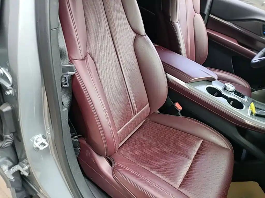 Cadillac XT5 — миниатюра 25