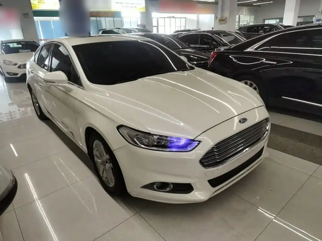 Ford Mondeo — миниатюра 4