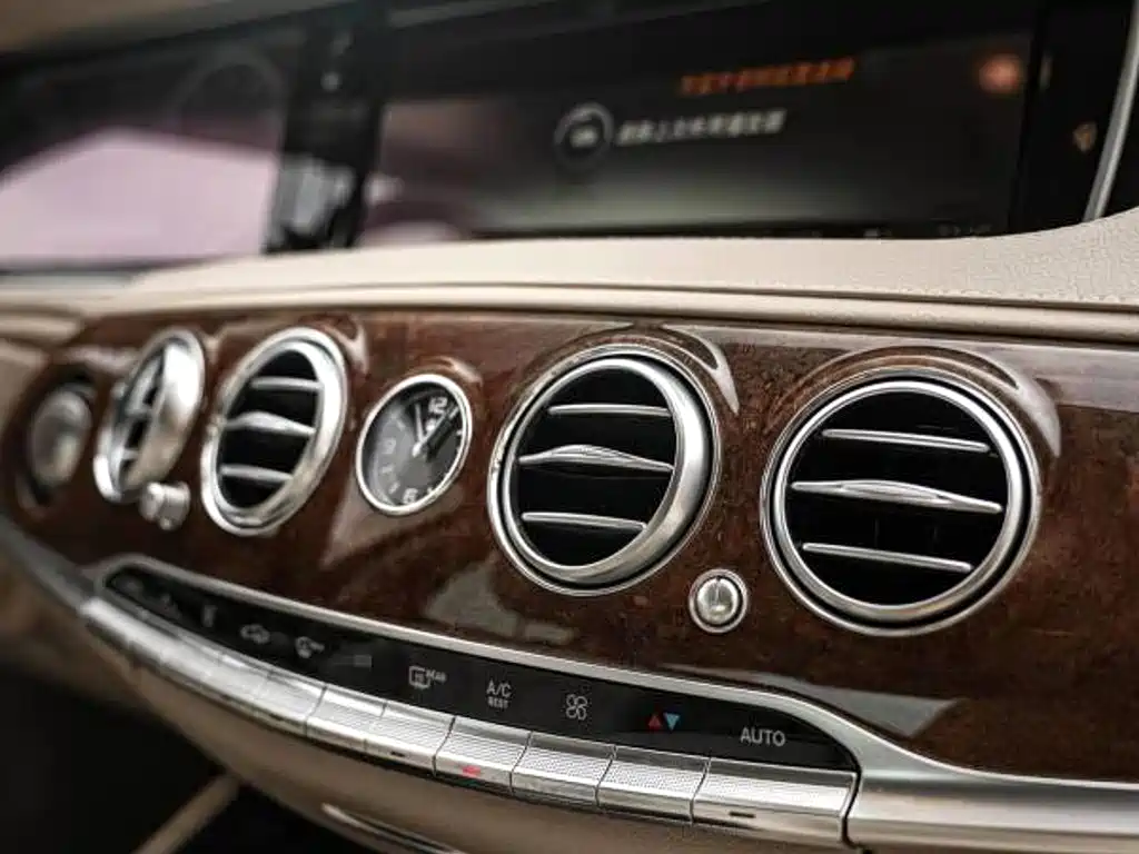 Mercedes-Benz S-Class — миниатюра 7
