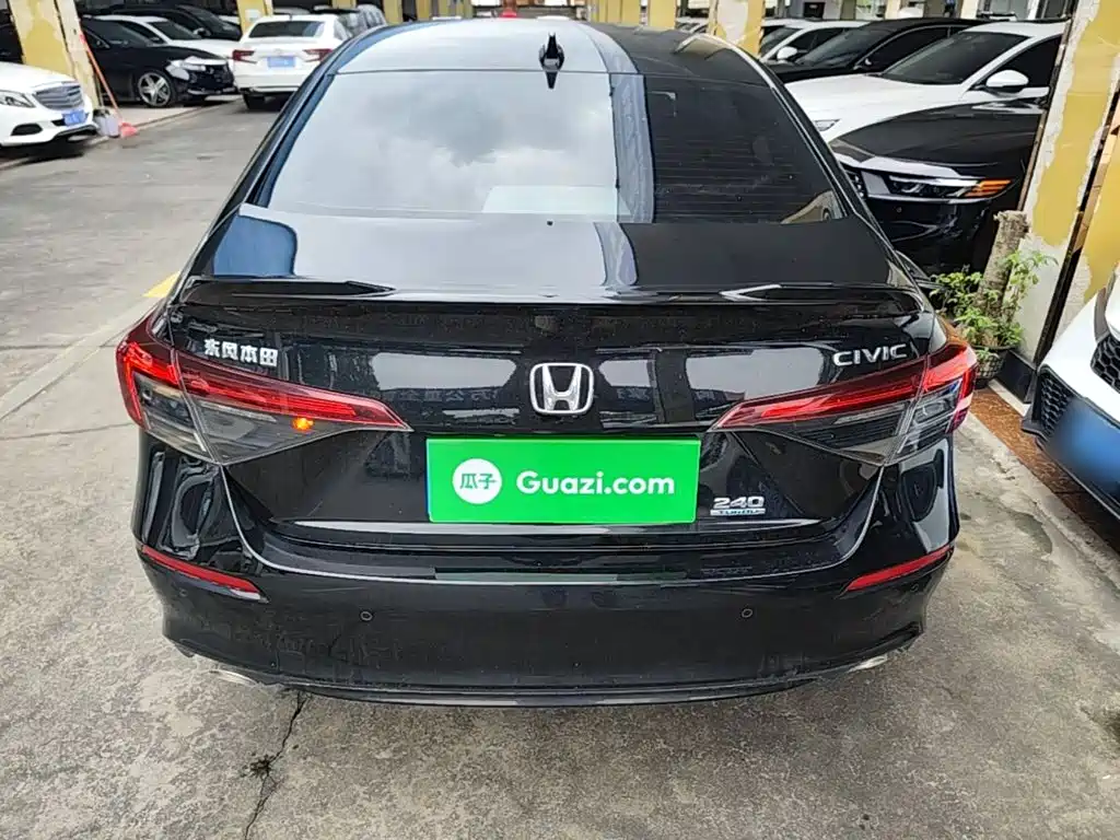 Honda Civic — миниатюра 6