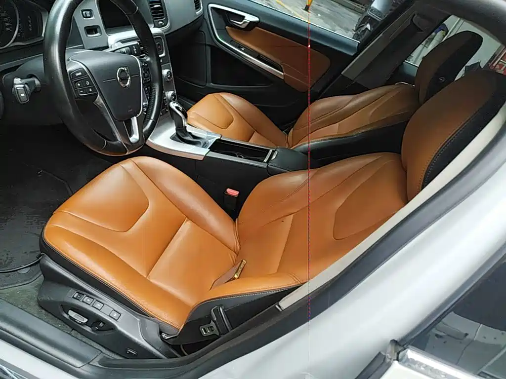 Volvo S60 — миниатюра 15
