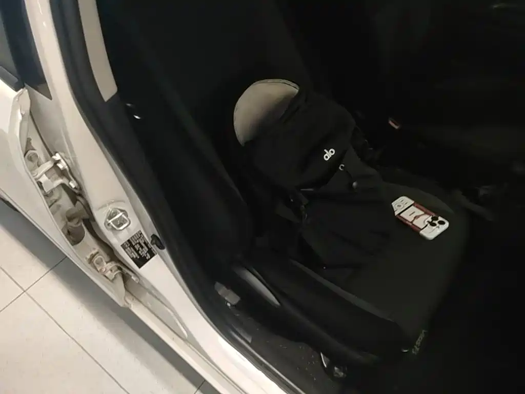 Toyota Vios FS — миниатюра 25