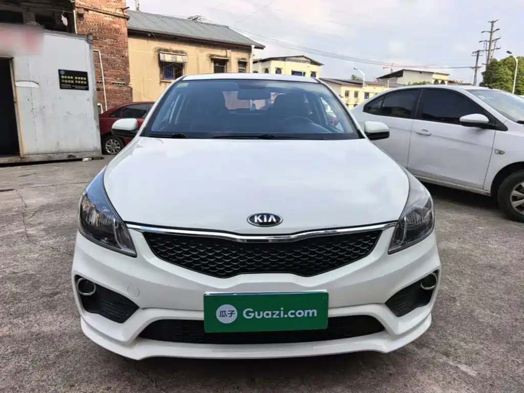 Kia K2 — миниатюра 3