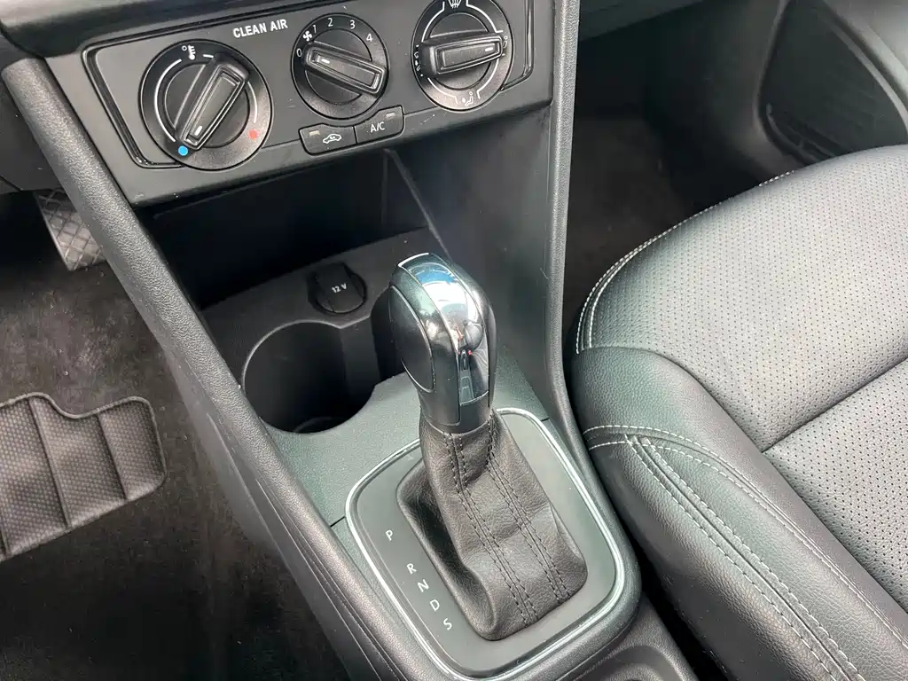 Volkswagen Polo — миниатюра 16
