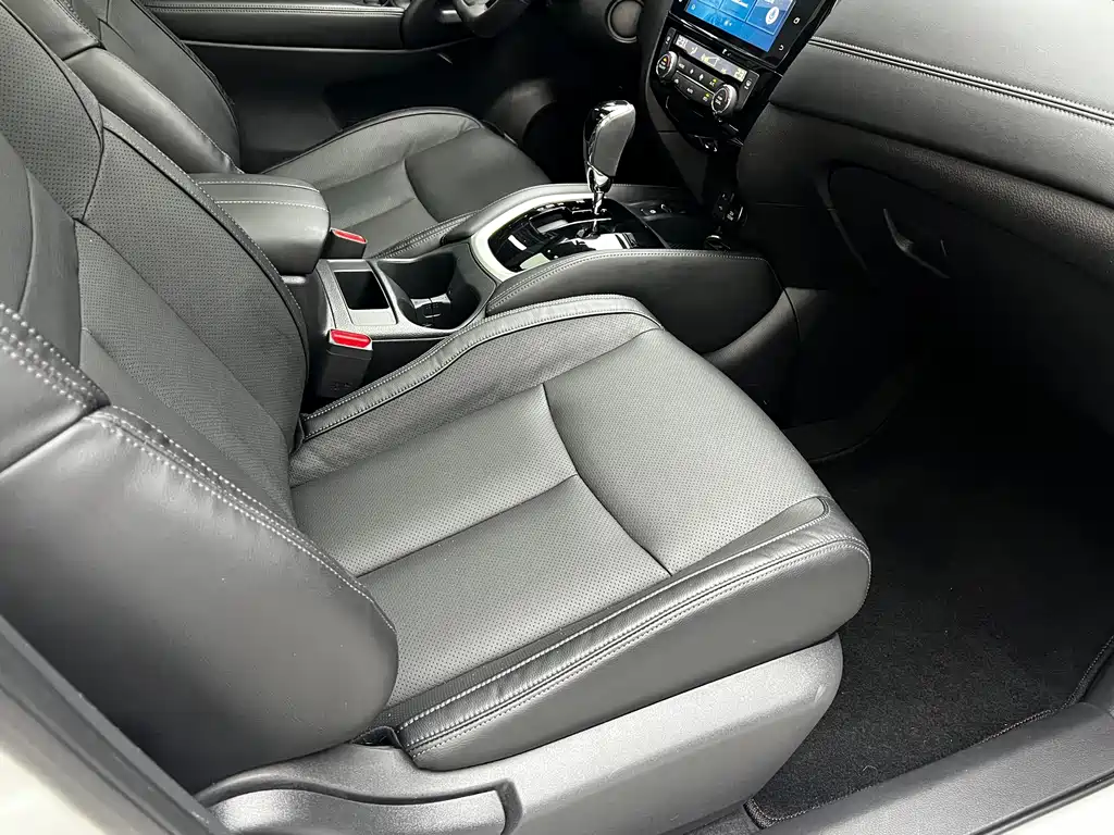 Nissan X-Trail — миниатюра 23