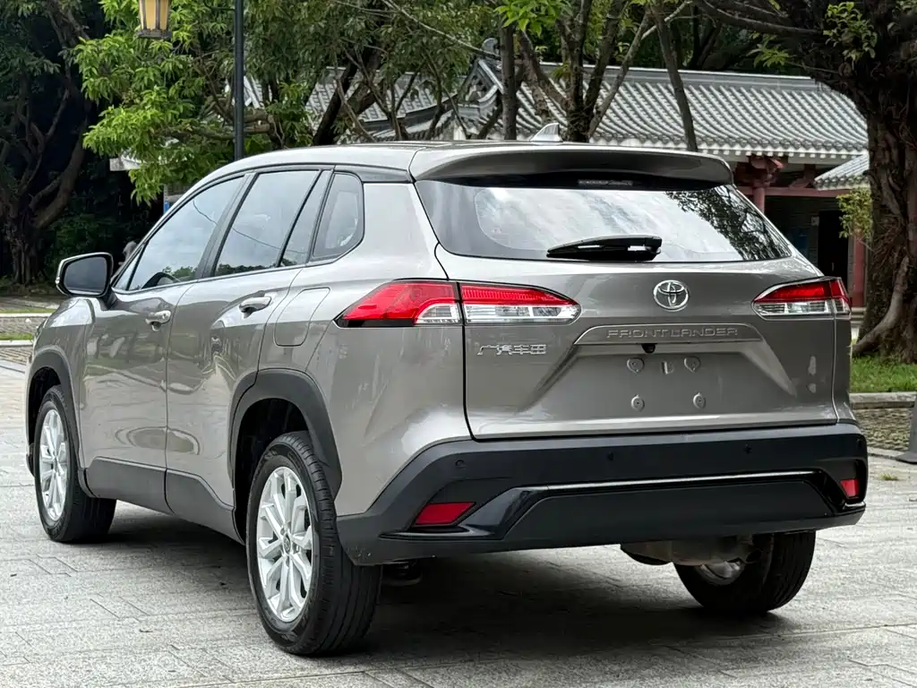 Toyota Frontlander — миниатюра 15