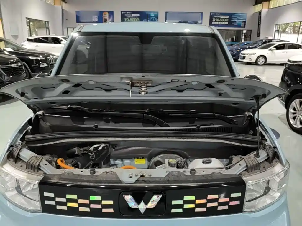 Wuling MINIEV — миниатюра 20