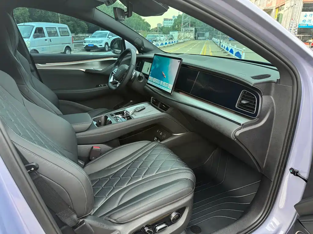 BYD Sealion 07 EV — миниатюра 10
