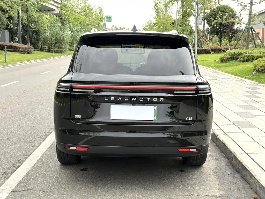 Leapmotor C16 2026 280 6 мест