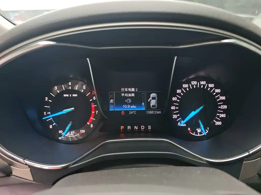 Ford Mondeo — миниатюра 13