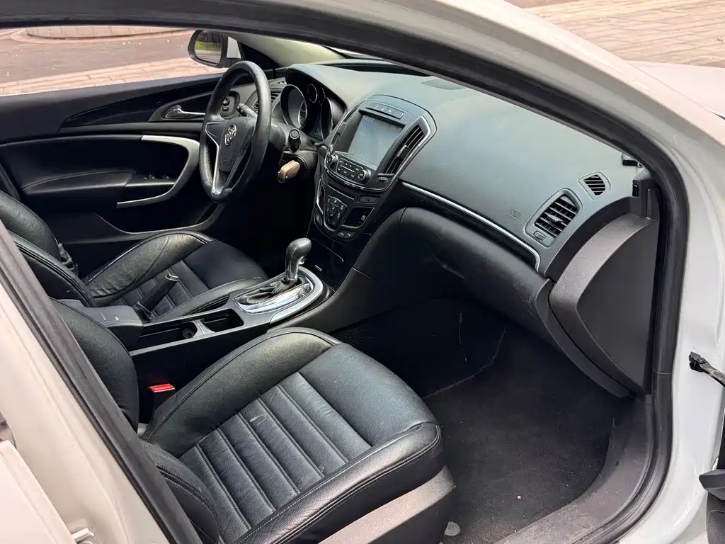 Buick Regal — миниатюра 9