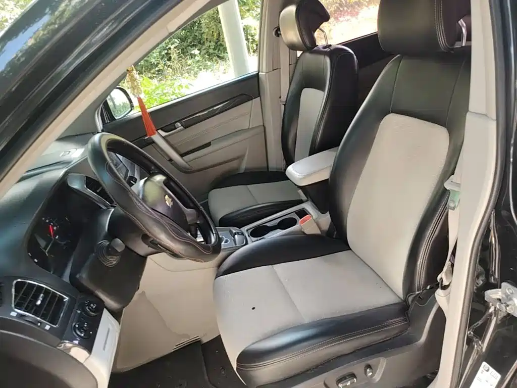 Chevrolet Captiva — миниатюра 15