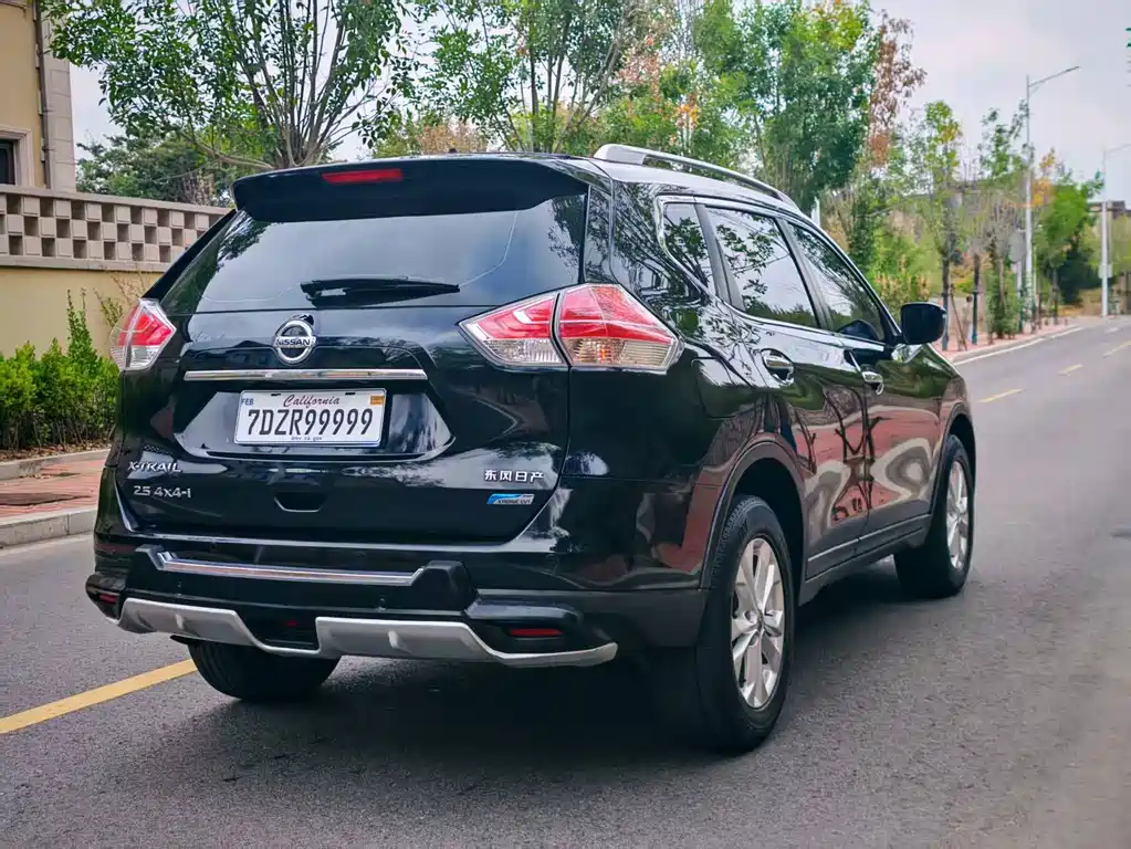 Nissan X-Trail — миниатюра 11