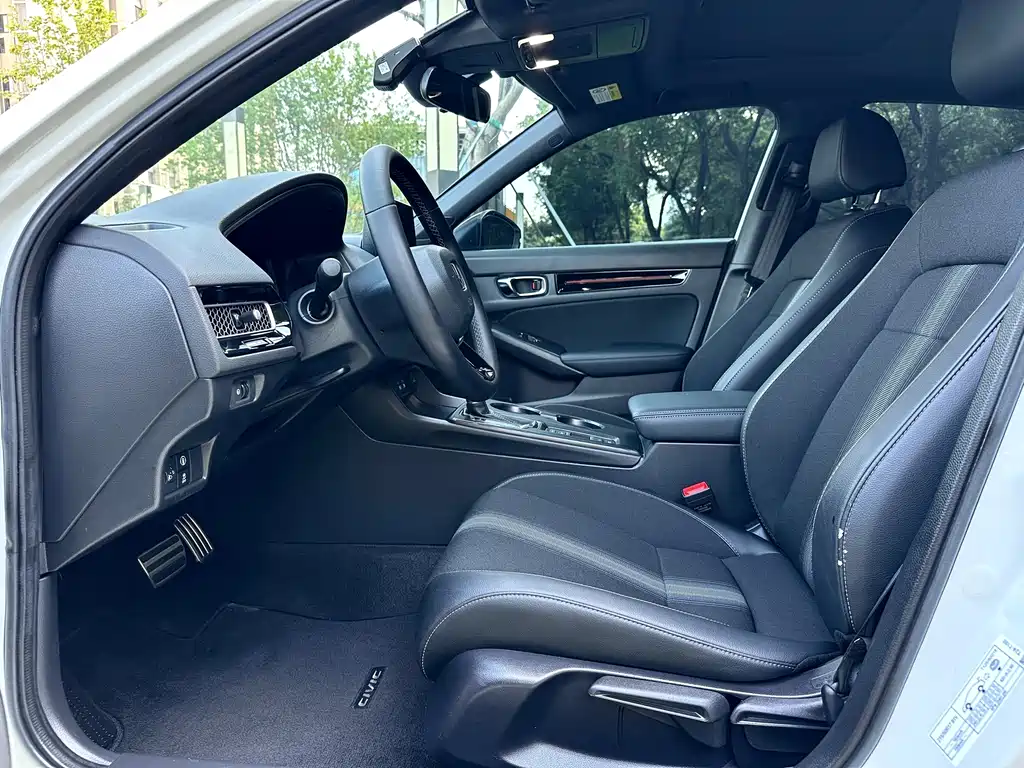 Honda Civic — миниатюра 5