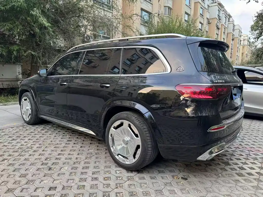 Mercedes-Benz GLS — миниатюра 12